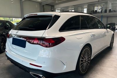 Mercedes Klasa E 220 d 4-Matic AMG Estate