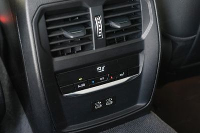 BMW Seria 3 320d xDrive Luxury Line