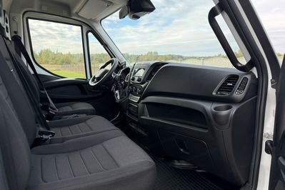 Iveco Daily 70C18 Izoterma + Winda