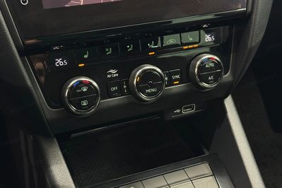 Skoda Octavia 2.0 TDI Style DSG