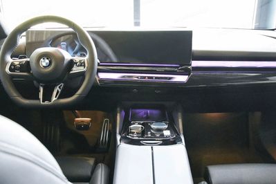 BMW Seria 5 520d xDrive M Sport