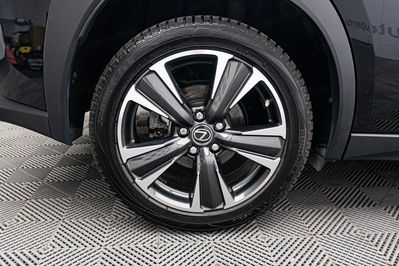 Lexus UX 200 2.0 2WD