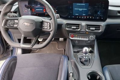 Ford Mustang 5.0 Ti-VCT V8 Dark Horse