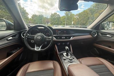 Alfa Romeo Stelvio Turbo Q4