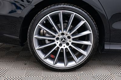 Mercedes Klasa E 220 d 4-Matic