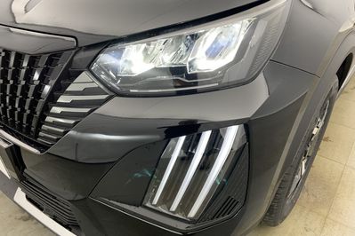 Peugeot 2008 ALLURE 1.2 mHEV e-DCS6