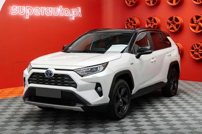 Toyota RAV4 Selection 2.5 Hybrid
