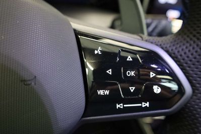 Volkswagen Golf R 2.0 TSI 4Motion