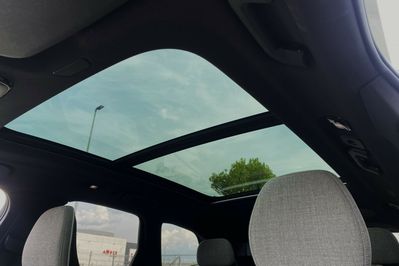 Volvo XC60 T8 Plug-In Hybrid AWD Ultra Dark aut