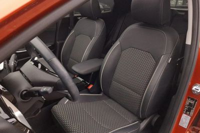 Kia XCeed T-GDI Business Line DCT