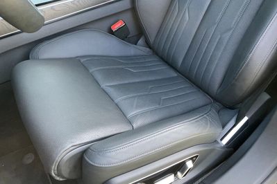 Audi A8 L 60 TFSI mHEV Quattro Tiptr.