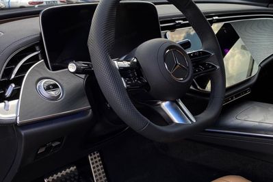 Mercedes Klasa E 220 d 4-Matic AMG