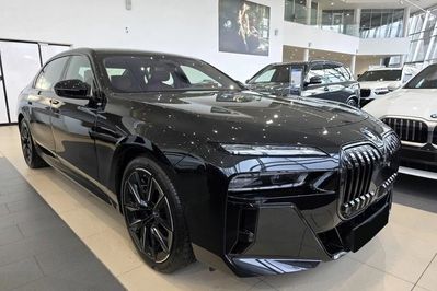 BMW Seria 7 740d xDrive M Sport