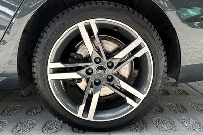 Audi A4 35 TFSI Advanced
