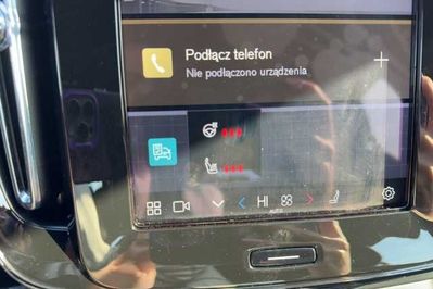 Volvo XC40 B3 Plus Dark aut