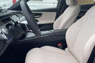 Mercedes E Klasa 220 d 4-Matic AMG