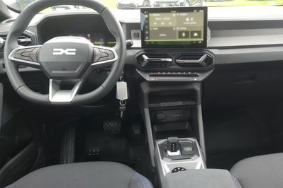 Dacia Duster Expression 1.2 TCe Hybrid-G 4x4 LPG