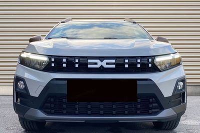 Dacia Jogger Extreme 7-miejsc 1.8 Full Hybrid