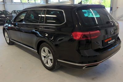 Volkswagen Passat 2.0 TSI Elegance DSG