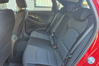 Hyundai i30 1.5 t-Gdi 48V Smart Dct
