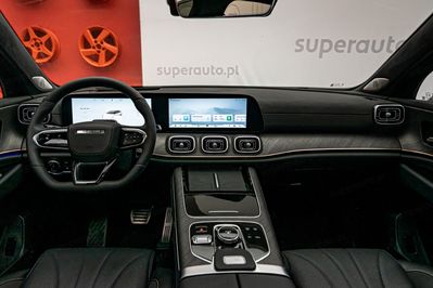 Jaecoo 8 1.5 T-GDI Super Hybrid Premium DHT 5os.