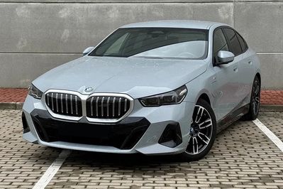 BMW Seria 5 530e xDrive M Sport