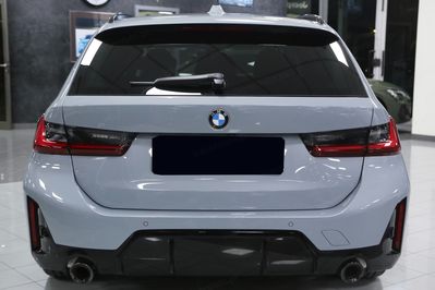 BMW Seria 3 Touring 330d xDrive M Sport