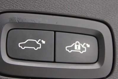 Volvo V60 B4 D Momentum Pro