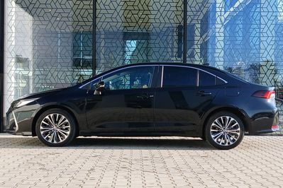 Toyota Corolla 1.8 Hybrid Style