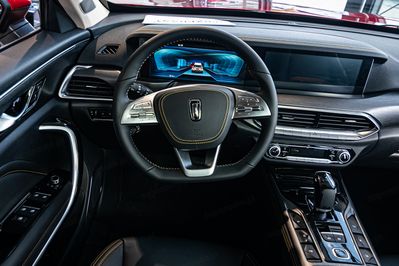 Bestune T77 1.5T Elegance DCT