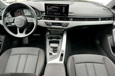 Audi A4 35 TFSI mHEV