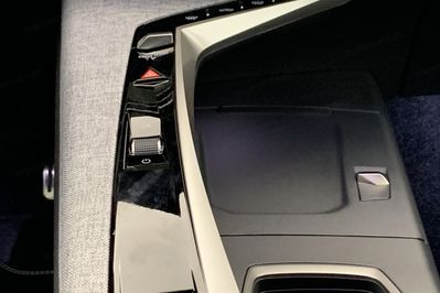 Peugeot 3008 GT 1.2 mHEV e-DCS6