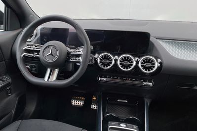 Mercedes GLA 200 AMG Line