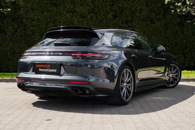 Porsche Panamera 4S
