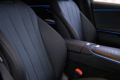 Mercedes Klasa E 200 4-Matic Exclusive