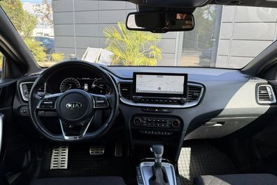 Kia ProCeed 1.5 t-Gdi Gt Line Dct