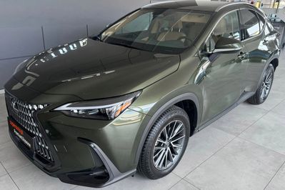 Lexus NX 350h Prestige 2WD