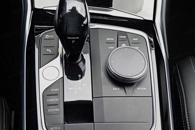 BMW Seria 3 320d xDrive Sport Line sport-aut