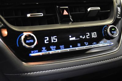 Suzuki Swace Premium Plus