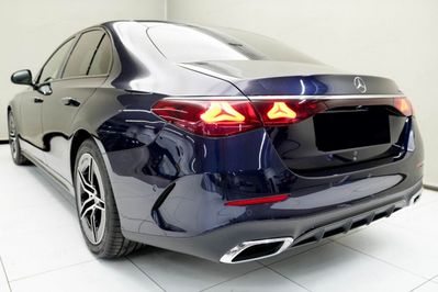 Mercedes Klasa E 300 de 4-Matic AMG