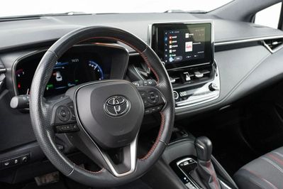 Toyota Corolla 1.8 Hybrid