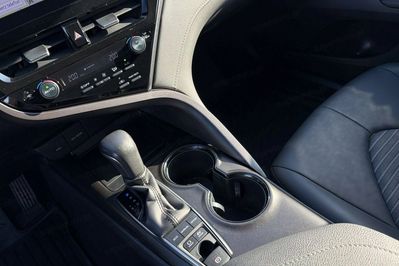 Toyota Camry 2.5 Hybrid