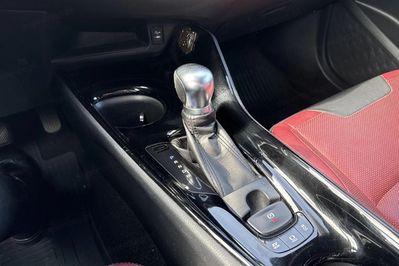 Toyota C-HR 1.8 Hybrid Selection