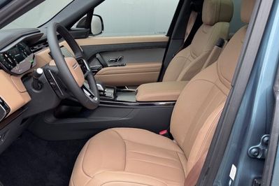 Land Rover Range Rover Sport P440e Dynamic SE