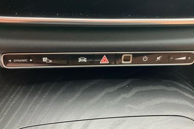 Mercedes Klasa E 220 d  4-Matic AMG