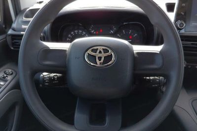 Toyota Proace City Verso BUSINESS