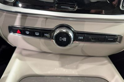 Volvo V60 CC Core B4 D AWD aut