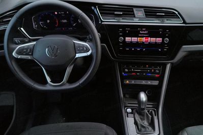 Volkswagen Touran 1.5 TSI EVO Highline DSG