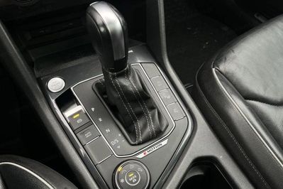 Volkswagen Tiguan Allspace 2.0 TDI R-Line 4Mot. DSG