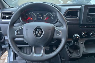 Renault Master Extra L3H2
